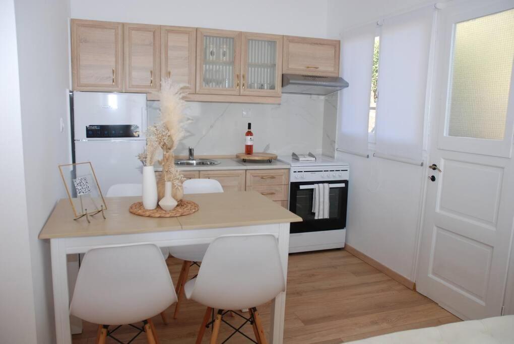 360ᵒ Lepanto Apartment Nafpaktos Luaran gambar